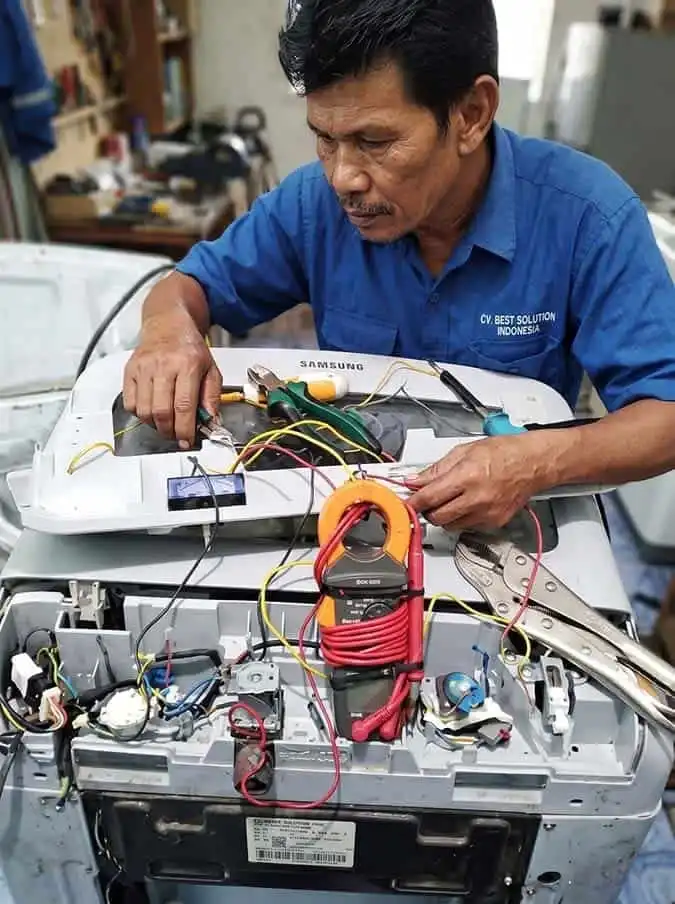 Reparasi dan service mesin cuci bukaan atas di Bogor Tengah bergaransi